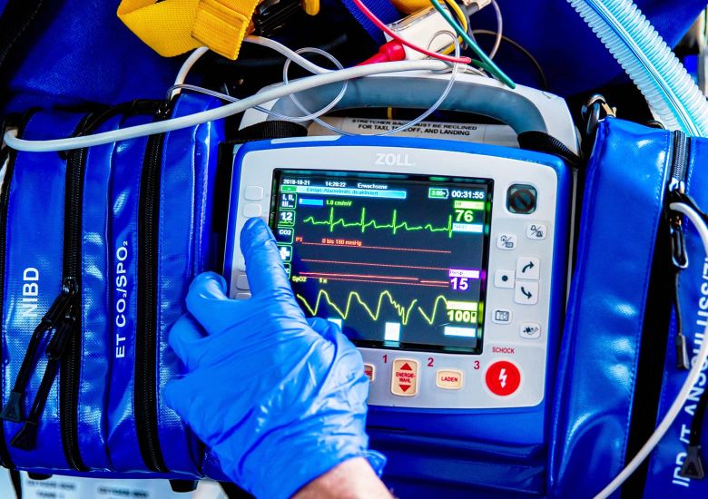 Medizinische Geräte für Intensivtransporte